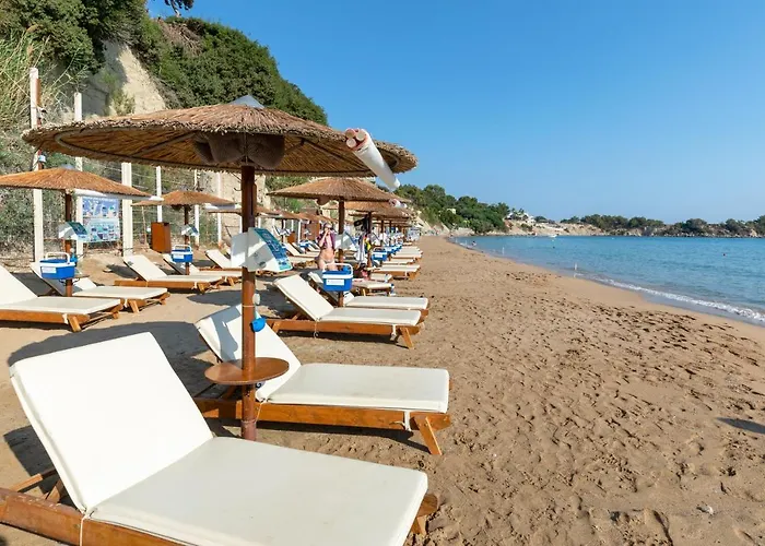 Lara Amberblue Pefkos